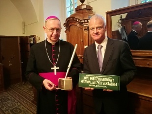 Profesor Julian Gembalski laureatem "Srebrnej Piszczałki"