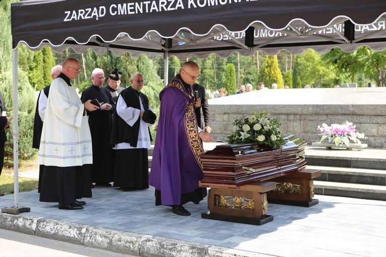 Pogrzeb ks. Kazimierza Czesaka