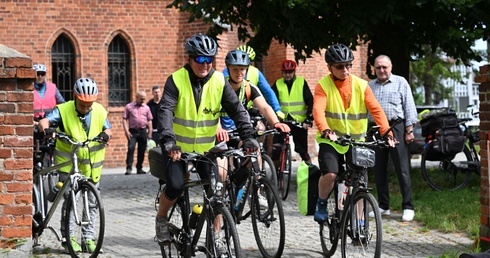 Pielgrzymi rowerowi już w drodze