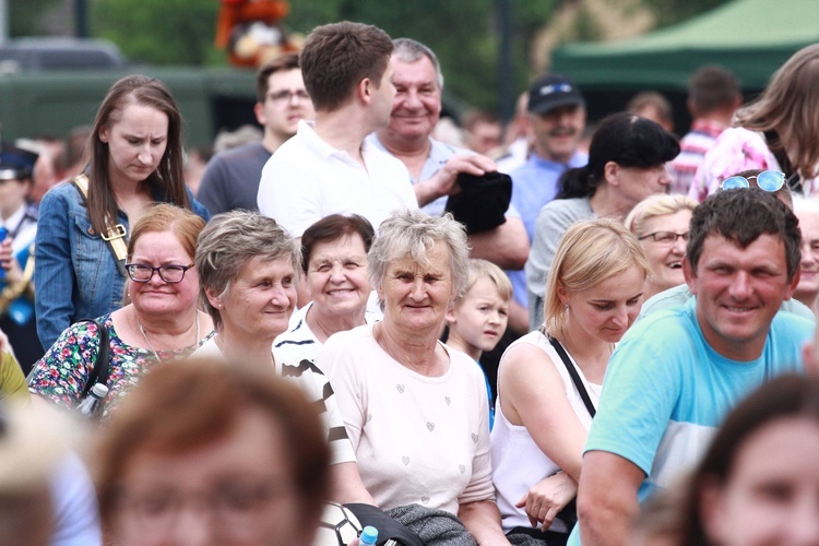 Festyn na budowę kościoła w Ochotnicy Dolnej