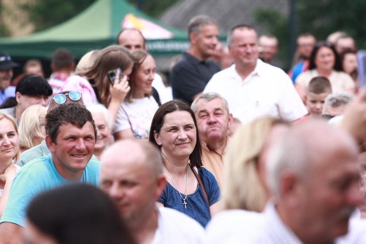 Festyn na budowę kościoła w Ochotnicy Dolnej