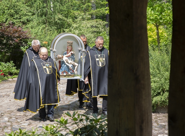 Skrzatuska Pani na Świętej Górze Polanowskiej