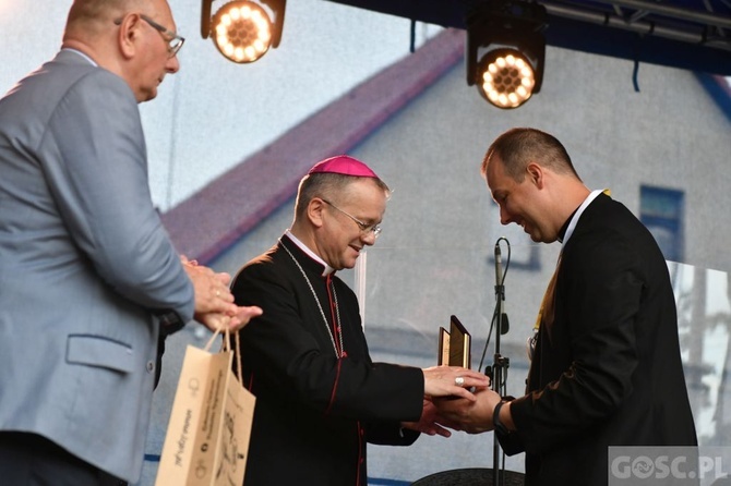 Jubileuszowa modlitwa, pielgrzymkowe podziękowania i koncert niemaGOtu