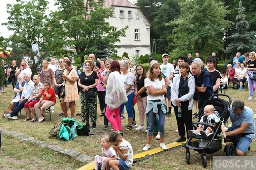 Jubileuszowa modlitwa, pielgrzymkowe podziękowania i koncert niemaGOtu