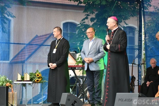 Jubileuszowa modlitwa, pielgrzymkowe podziękowania i koncert niemaGOtu