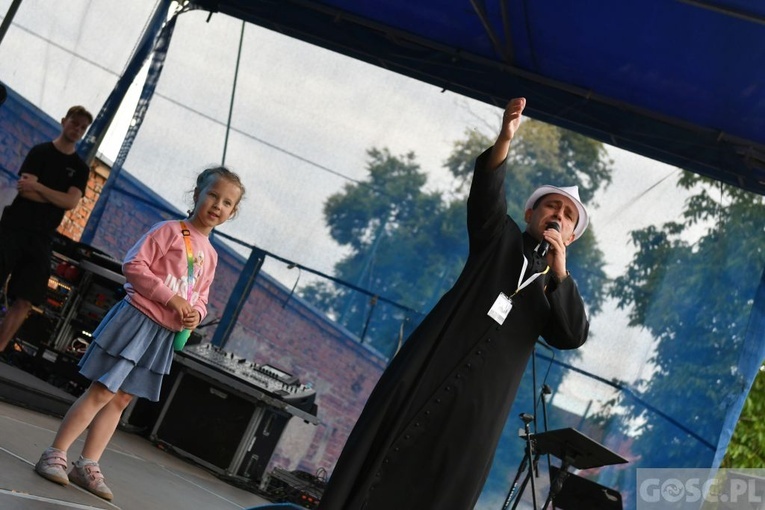 Jubileuszowa modlitwa, pielgrzymkowe podziękowania i koncert niemaGOtu