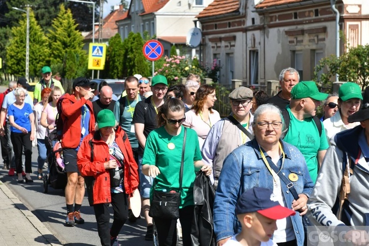 Piesza Pielgrzymka Duszpasterstwa Rolników już w drodze na Jasną Górę