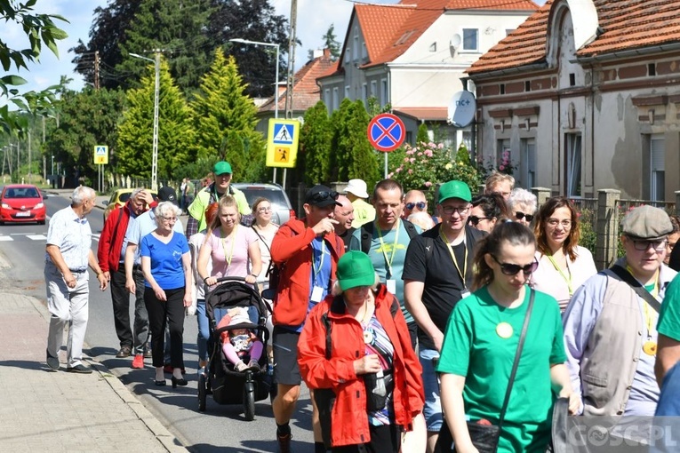 Piesza Pielgrzymka Duszpasterstwa Rolników już w drodze na Jasną Górę