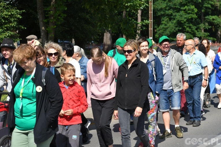 Piesza Pielgrzymka Duszpasterstwa Rolników już w drodze na Jasną Górę