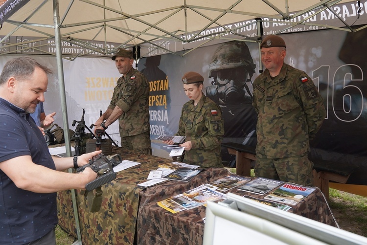 X Jubileuszowy Historyczny Jarmark Parafialny w Głębowicach pełen muzyki i smakołyków