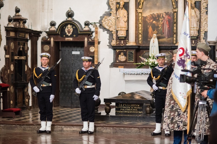 Eucharystia w intencji poległych żołnierzy "Gryfa Pomorskiego"