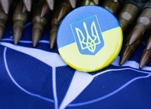 NATO. Szef Komitetu Wojskowego: Ukraina ma prawo przeprowadzać kontrofensywę w ostrożny sposób