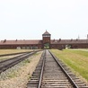 Muzeum Auschwitz nagrodziło wolontariuszy pomagających w miejscu pamięci