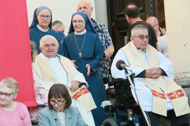 Odpust ku czci Matki Bożej Płączącej