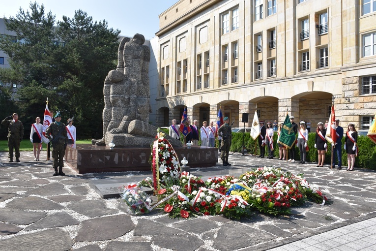 Zginęli za to, że byli Polakami i naukowcami