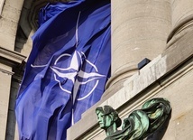 NATO: Kadencja sekretarza generalnego Jensa Stoltenberga przedłużona do 1 października 2024 roku