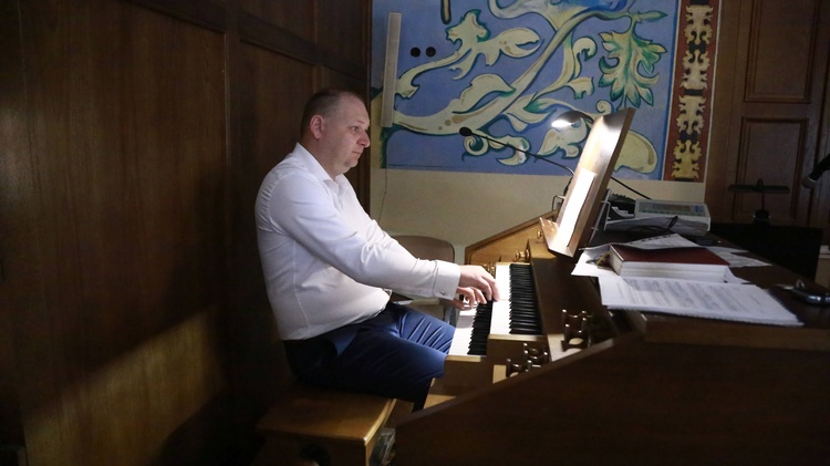 Poświęcenie nowych organów w Przecławiu