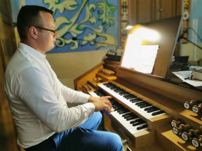 Poświęcenie nowych organów w Przecławiu