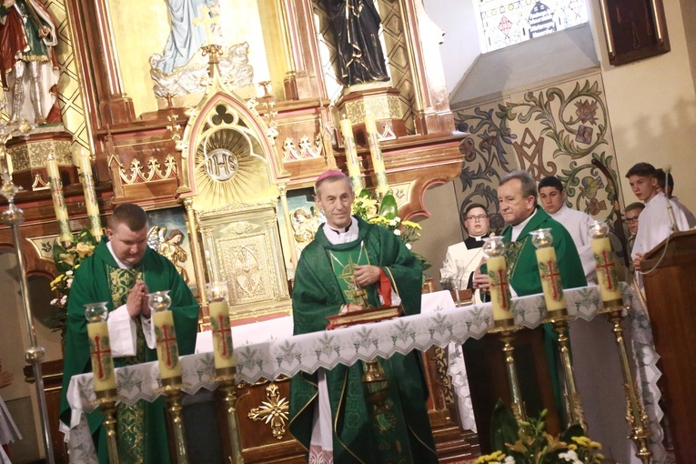 Poświęcenie nowych organów w Przecławiu