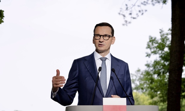 W czwartek u premiera spotkanie ws. przymusowej relokacji; nie wszystkie kluby pojawią się w KPRM
