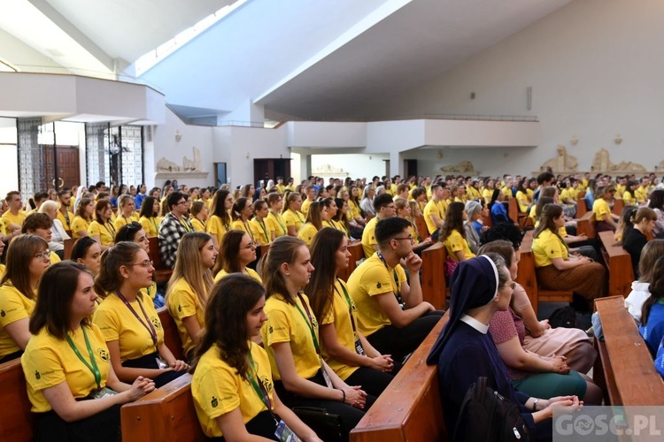 Ogólnopolski obóz Fundacji "Dzieło Nowego Tysiąclecia" oficjalnie rozpoczęty