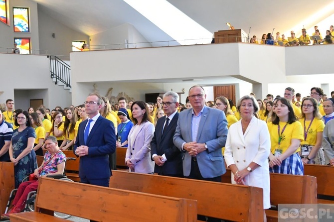 Ogólnopolski obóz Fundacji "Dzieło Nowego Tysiąclecia" oficjalnie rozpoczęty