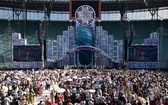 Uwielbienie "ChwałaMU" na stadionie Tarczyński Arena - cz. 1