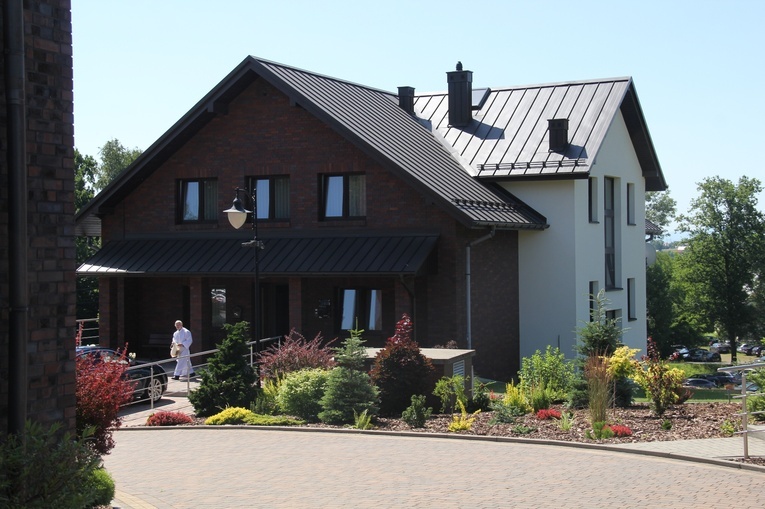 Jastrzębie-Bzie. Pogrzeb ks. Janusza Rudzkiego