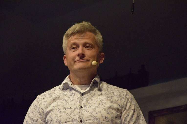 "Wakacje z księdzem" na Korabce