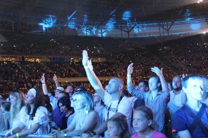 Uwielbienie "ChwałaMU" na stadionie Tarczyński Arena - cz. 2