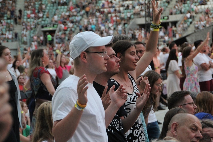 Uwielbienie "ChwałaMU" na stadionie Tarczyński Arena - cz. 2