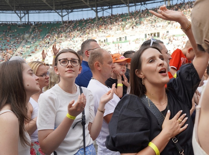 Uwielbienie "Chwała MU" na stadionie Tarczyński Arena - cz. 3