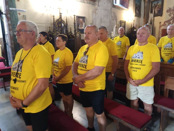 Rowerowy Szydłowiec pojechał do Czarnej Madonny