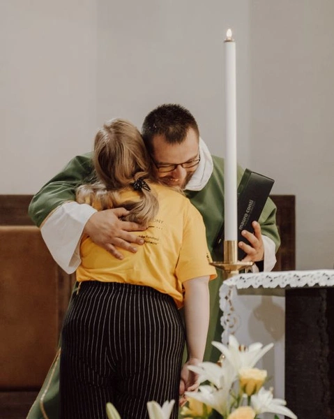 Stypendyści do tańca i do różańca