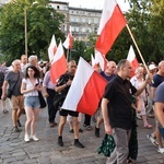 Marsz pamięci ku czci ofiar ludobójstwa na Wołyniu