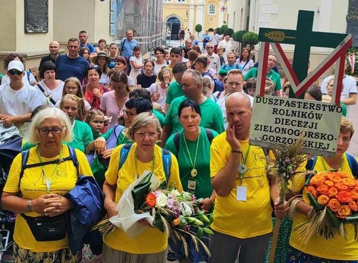 Piesza Pielgrzymka Duszpasterstwa Rolników dotarła na Jasną Górę