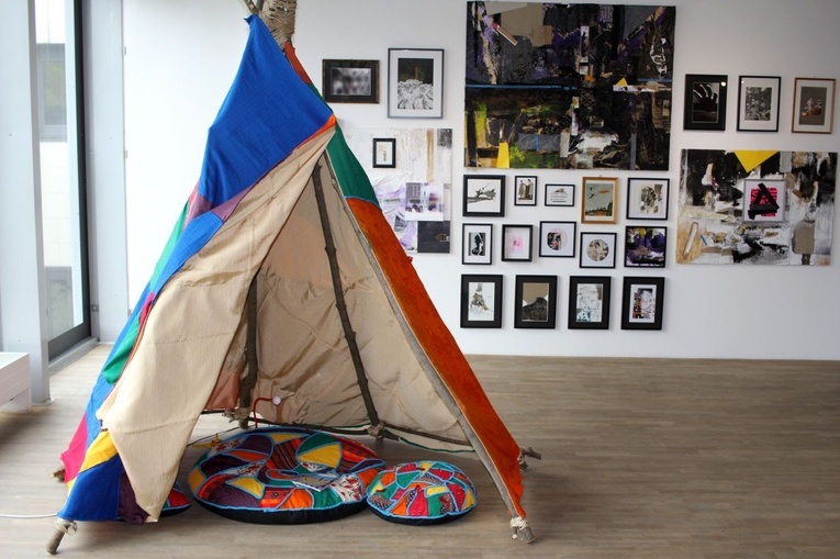 Wystawa prac dyplomowych studentek i studentów Wydziału Sztuki UO