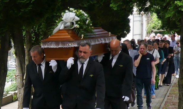 W Białej pożegnano śp. siostrę Teresę Biłyk.