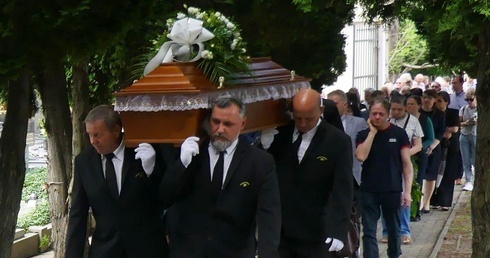 W Białej pożegnano śp. siostrę Teresę Biłyk.