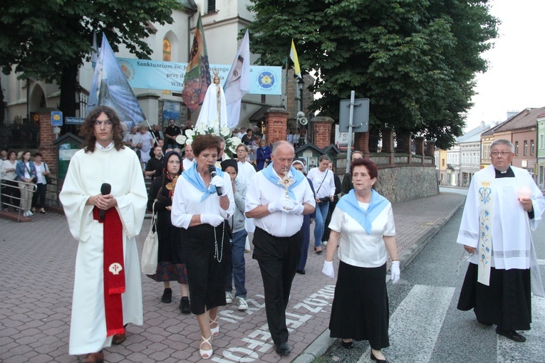 Brzesko. Wprowadzenie relikwii św. Andrzeja Boboli