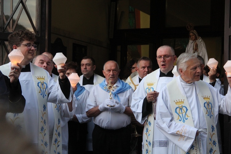 Brzesko. Wprowadzenie relikwii św. Andrzeja Boboli