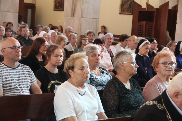 Brzesko. Wprowadzenie relikwii św. Andrzeja Boboli