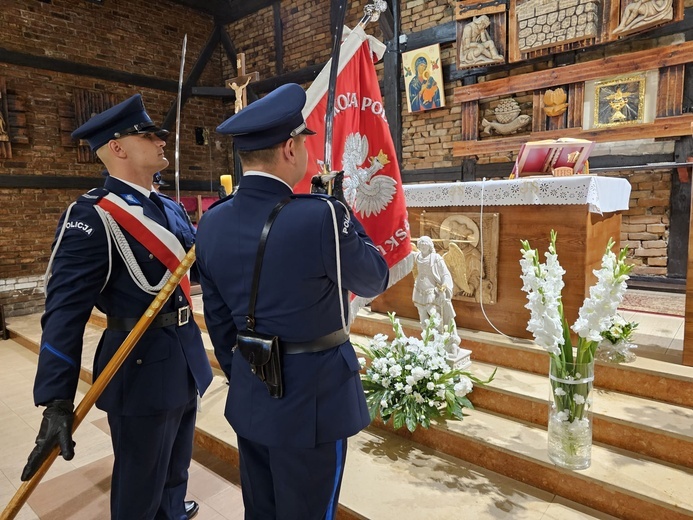 Msza św. z udziałem Szkoły Policji w Słupsku