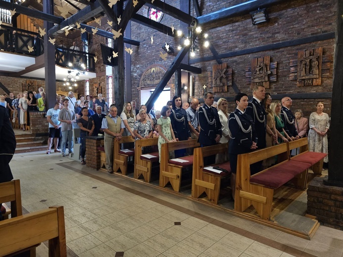 Msza św. z udziałem Szkoły Policji w Słupsku