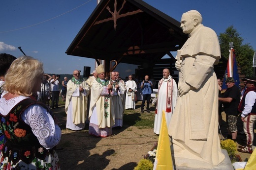 Papież na Cisowym Dziole