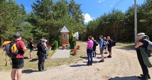 4 dni, 13 osób, 80 kilometrów