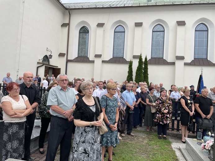 Ostatnie pożegnanie ks. kanonika Jerzego Jęczmionki