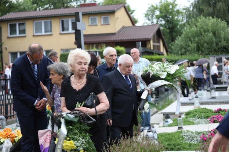 Ostatnie pożegnanie ks. kanonika Jerzego Jęczmionki