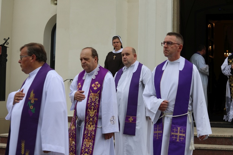 Ostatnie pożegnanie ks. kanonika Jerzego Jęczmionki