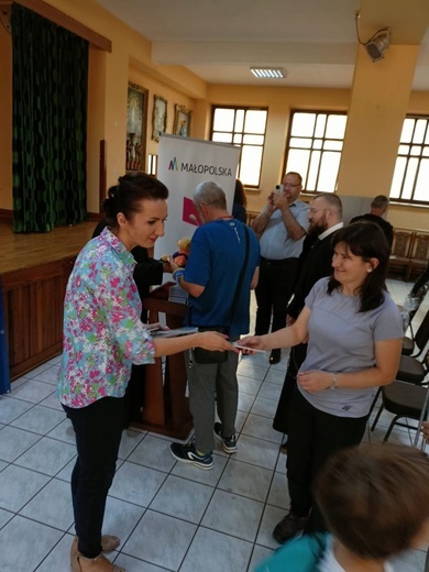 Z Dębna przez Szczepanów do Brzeska